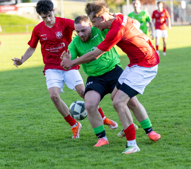 Punkt­ge­winn im Der­by – aber zu we­nig im Abstiegskampf