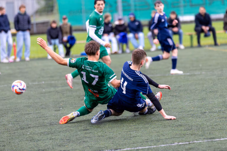 TRE B‑Junioren zeig­ten rie­si­ger Cup-Fight
